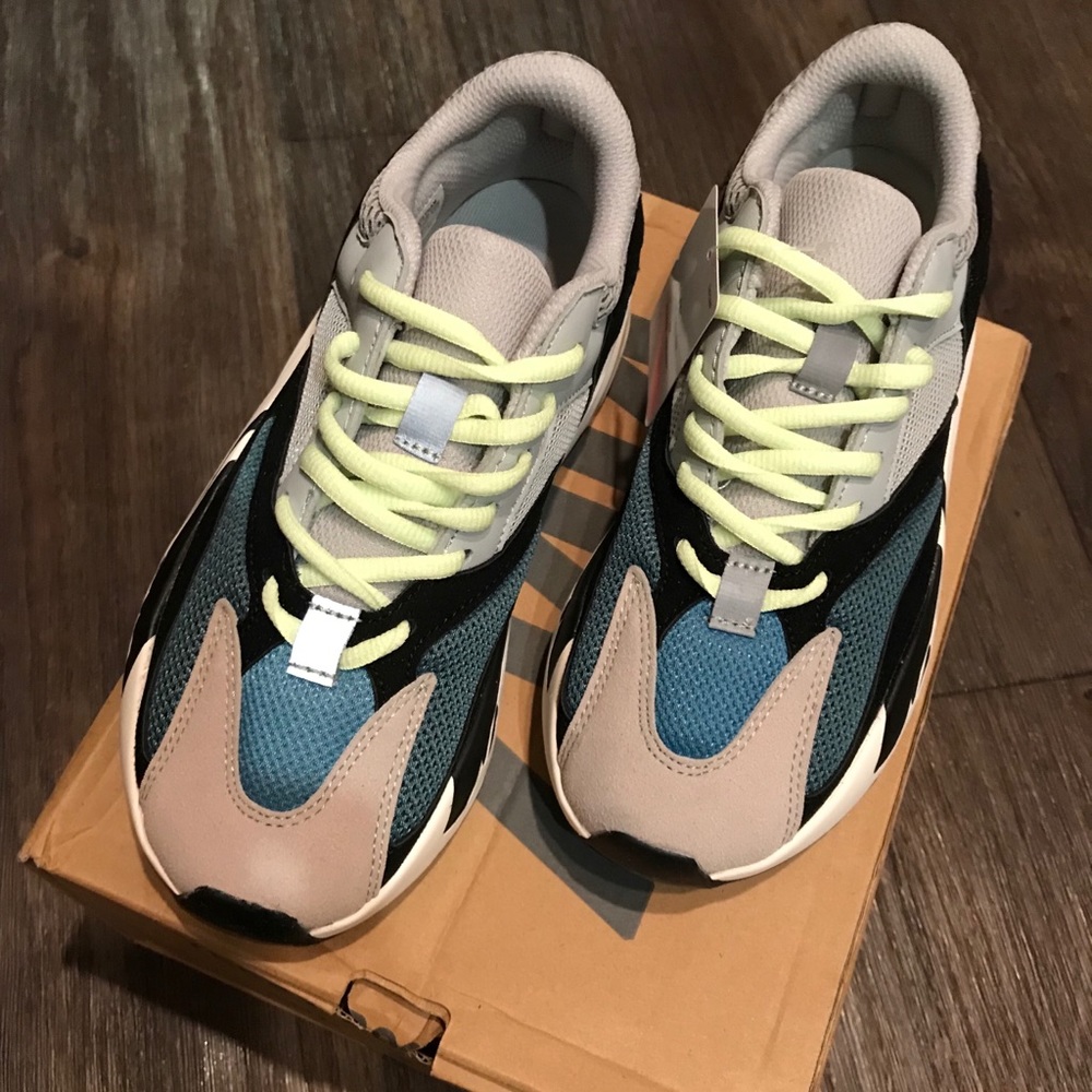 Adidas Yeezy Boost 700 V2 Wave Runners